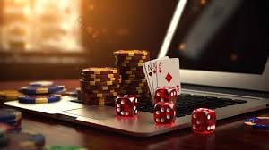 Lucky Gold Live Casino VIP Room ၌ ဒိုင်လာများနှင့် Roulette ကစားနေသောမြင်ကွင်း