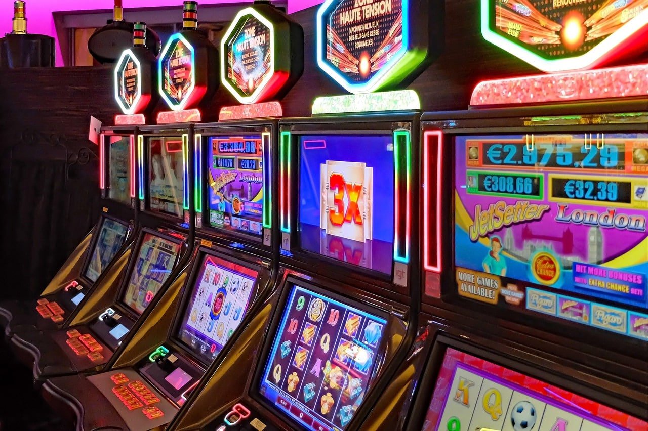 lucky gold Slots ဂိမ်း